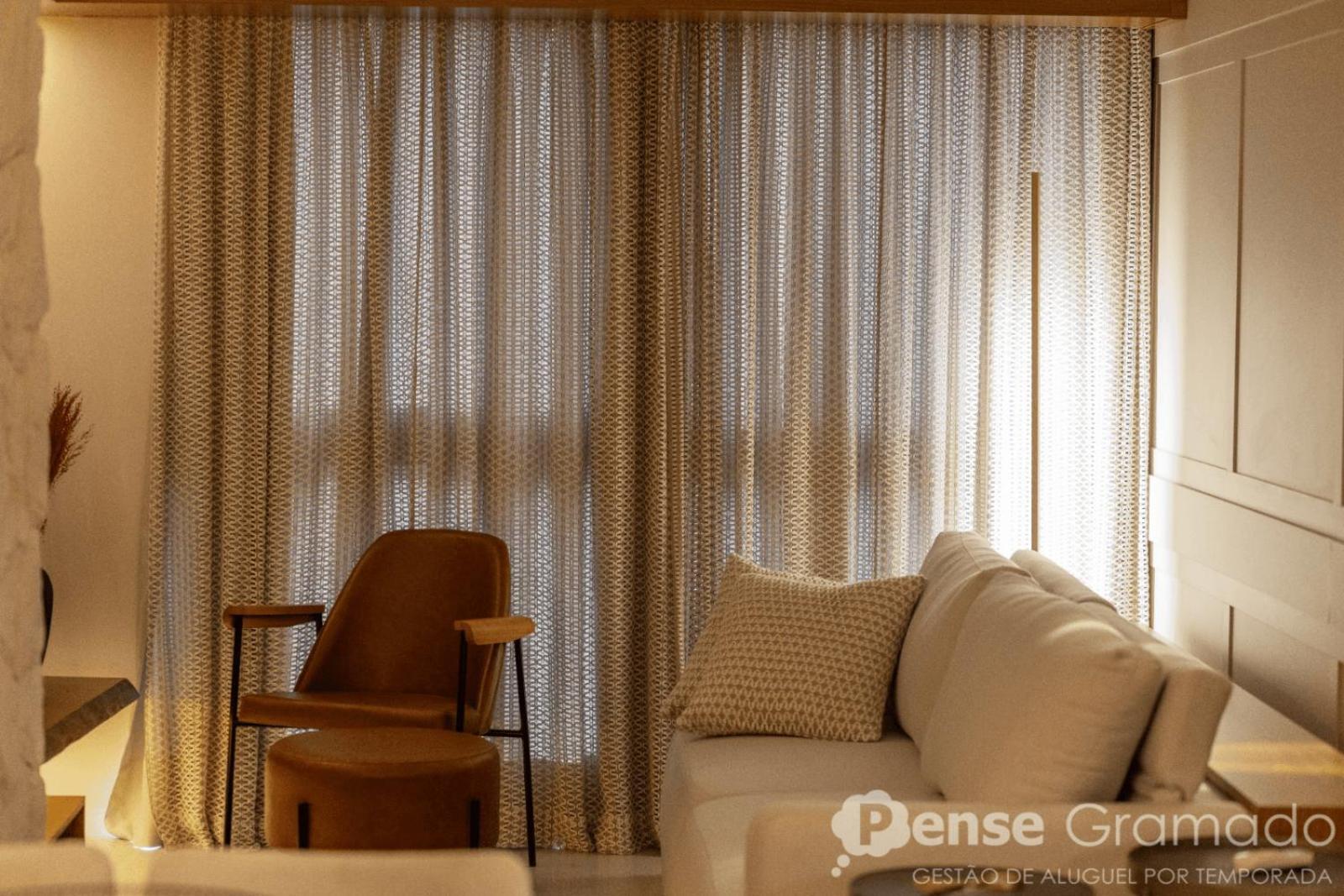 Apartamento 2 Suites - 650M Da Rua Coberta Gramado Exterior photo